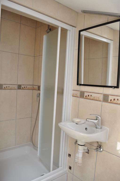 Apartmani Galeb Biograd Na Moru Exterior foto